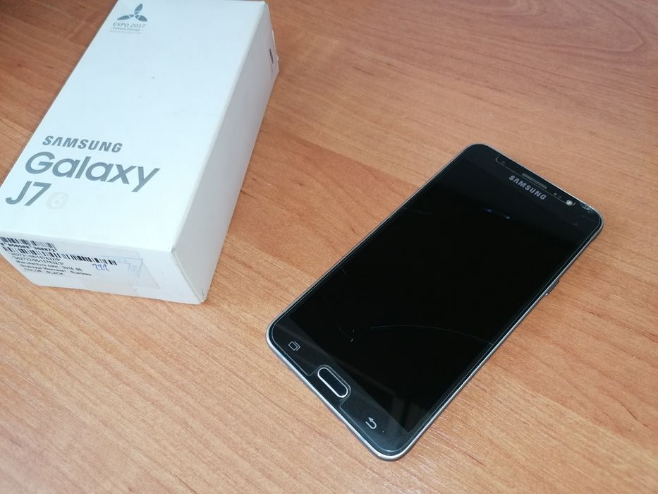 Самсунг j7 на 16 gb