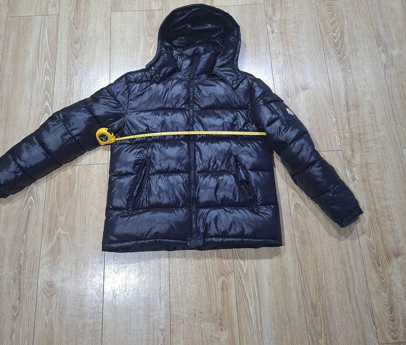 Geacă Puffer Moncler (Model Nou) – Mărimea 2XL – Stare impecabilă