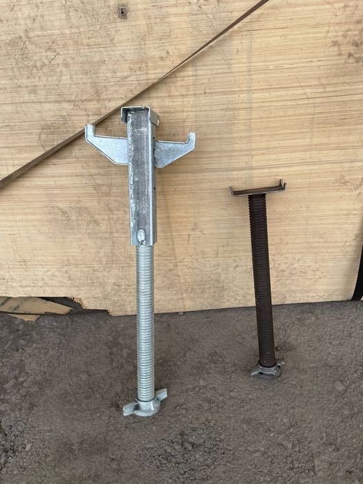 Струпцина стальной