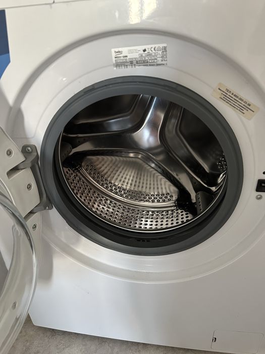 Продам стиральную машину