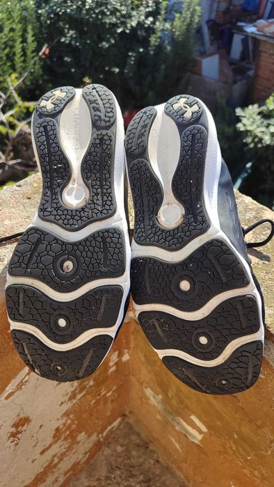 Маратонки номер 43