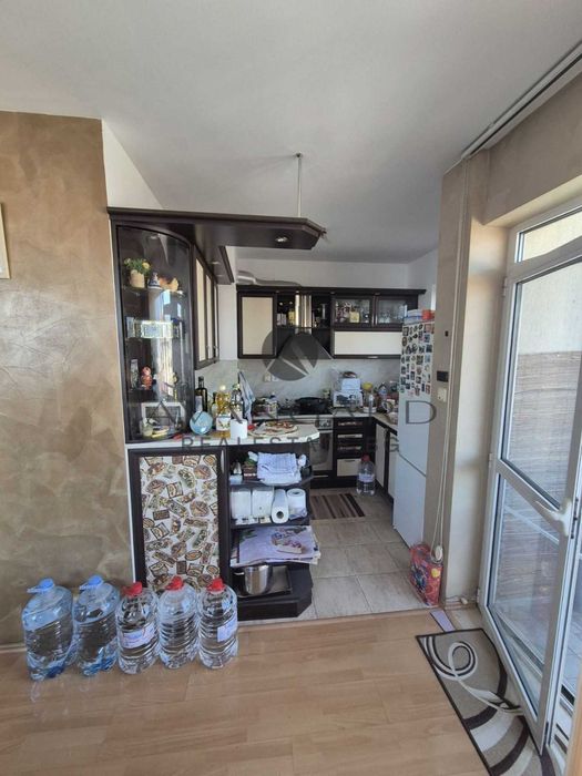 Продава се Тристаен апартамент в Пловдив, Кючук Париж - 103 кв.м за 2525 €/кв.м - Снимка #1