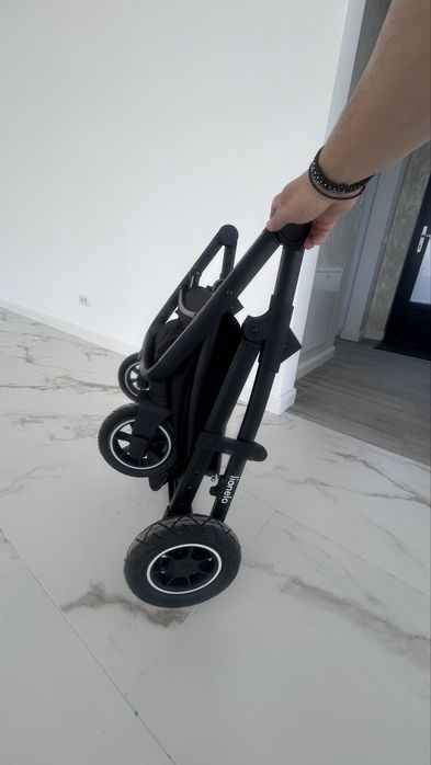 Carucior 3 in 1 LIONELO amber plus