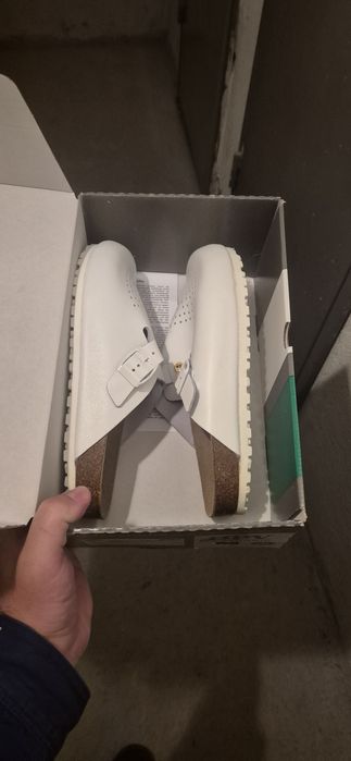 Чехли номер 43..