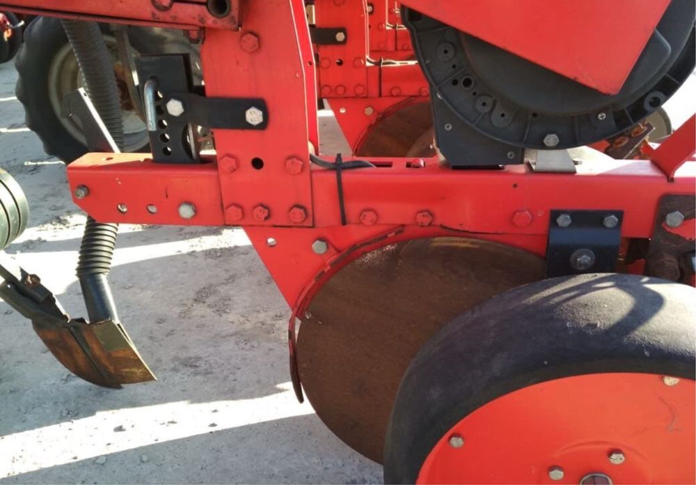 Сеялка MaterMacc MS 8100