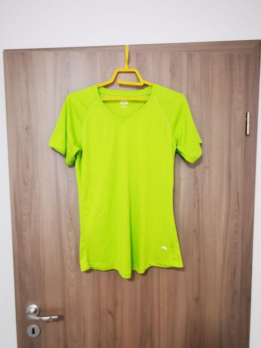 Lot tricouri sport mărimea 40