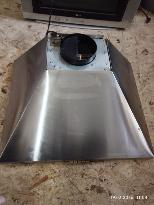 Вытяжка для кухни.