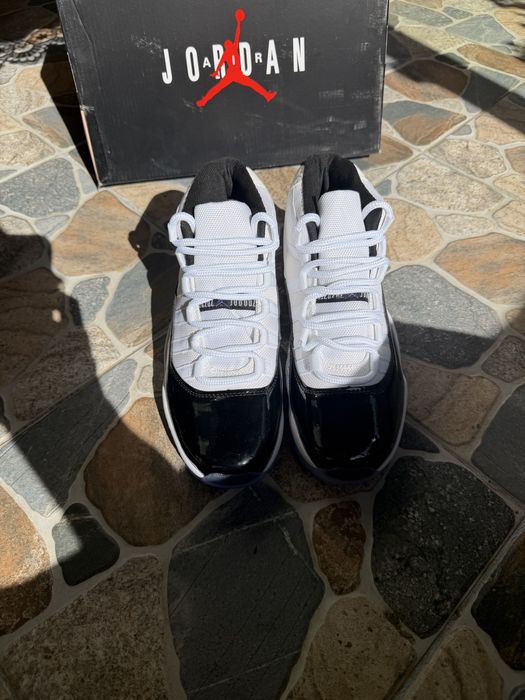 Air Jordan 11