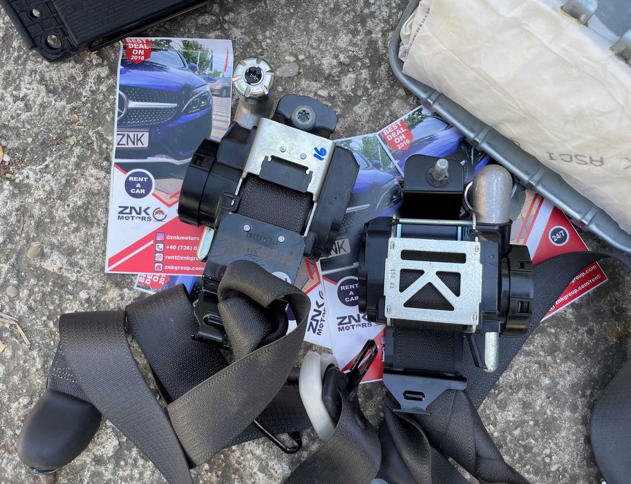 Ford Mondeo Vignale plansa de bord kit airbag set centuri siguranta