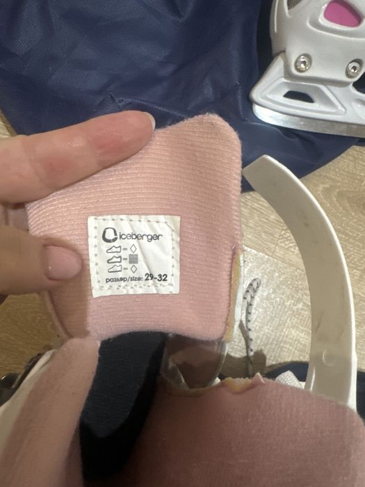 Продам коньки для девочки 29-31 р