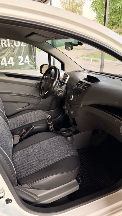 Chevrolet Spark 2015 — 3