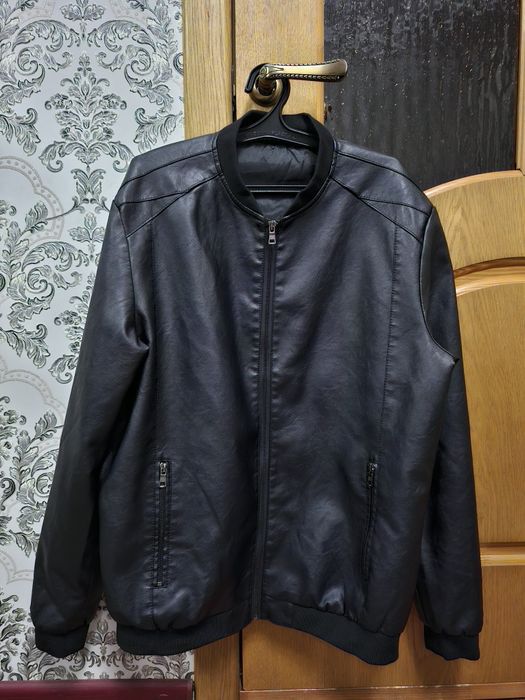 Продам кожаную куртку