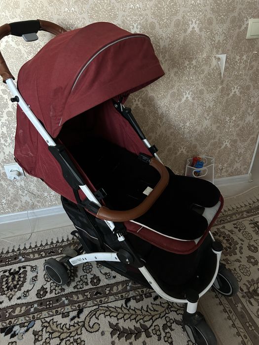 Коляска BeneBaby