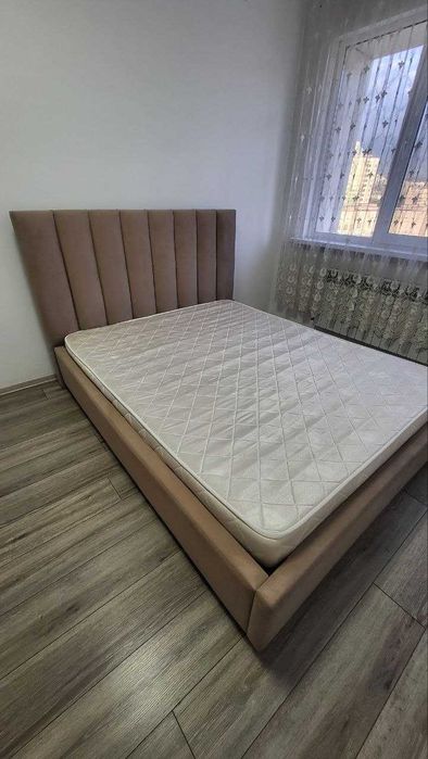 Кровать двуспальняя