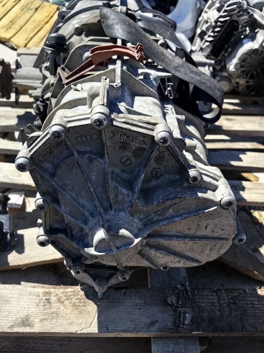 Ръчна скоростна кутия Audi A4 B8 2.0 TDI 16V 2009 6ск - KXP