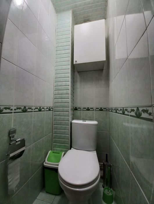 Продается 4/1/4 квартира Геофизика