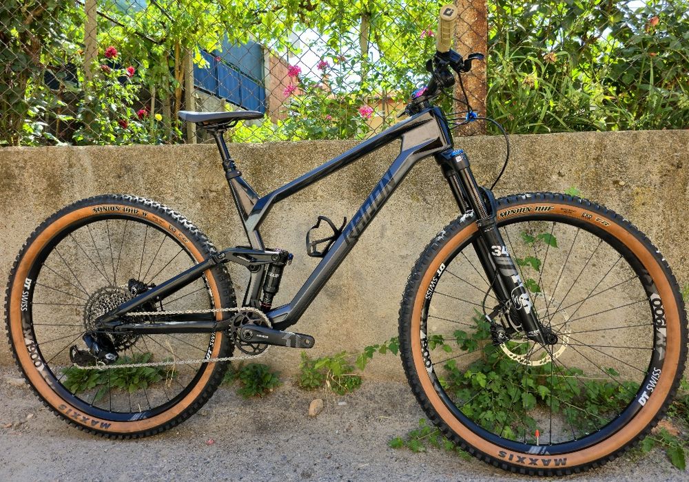 Карбонов Немски Radon Slide Trail 29 цола L размер Fox 34 1x12 GX скорости Пълно окачване