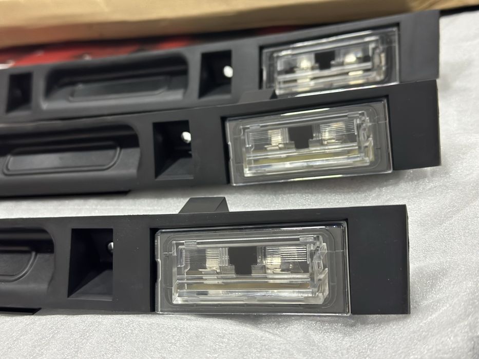 Нови лайсни за багажник Х3 е83