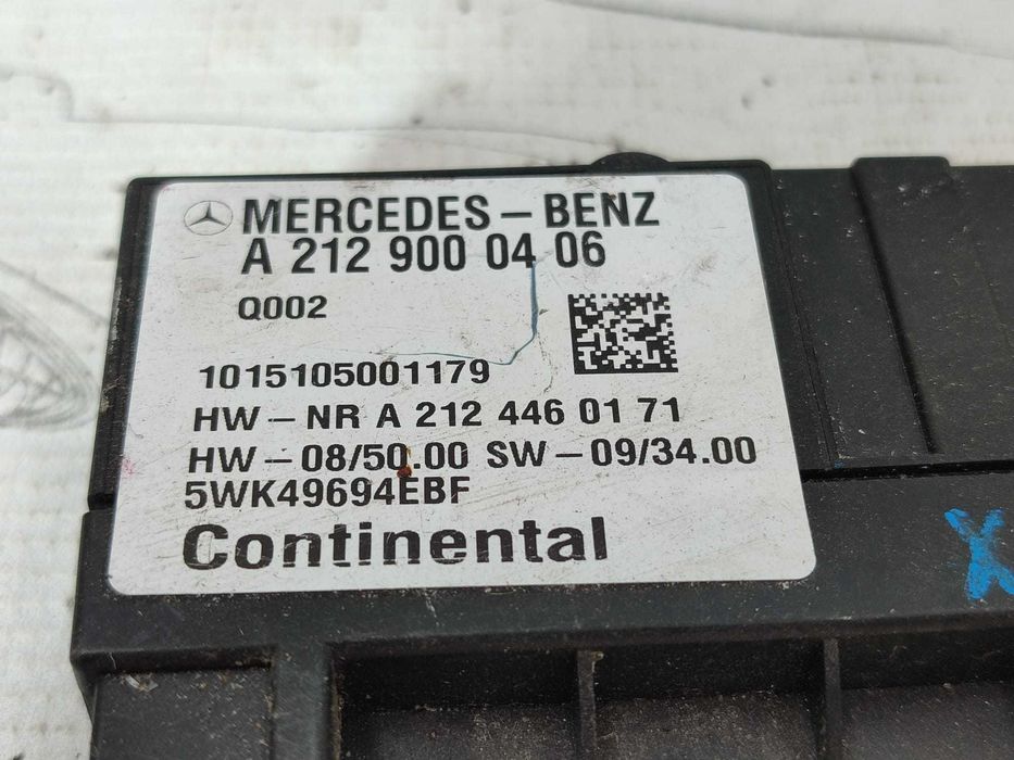 Modul comandă pompă combustibil Mercedes-Benz E W212 COD: A2129000406 2010 / [2009-2016] / (5G3)