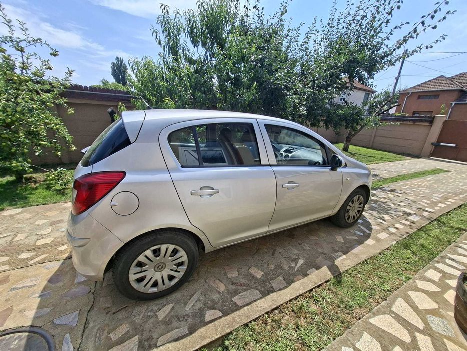 Opel Corsa D 2008