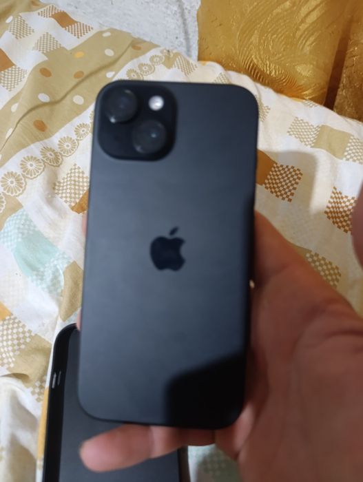 iPhone 15 с гарантией