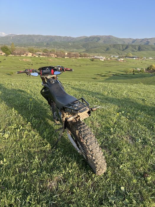 Мотоцикл эндуро 06