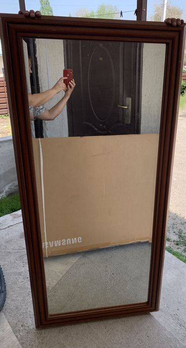 Продам зеркала три вида