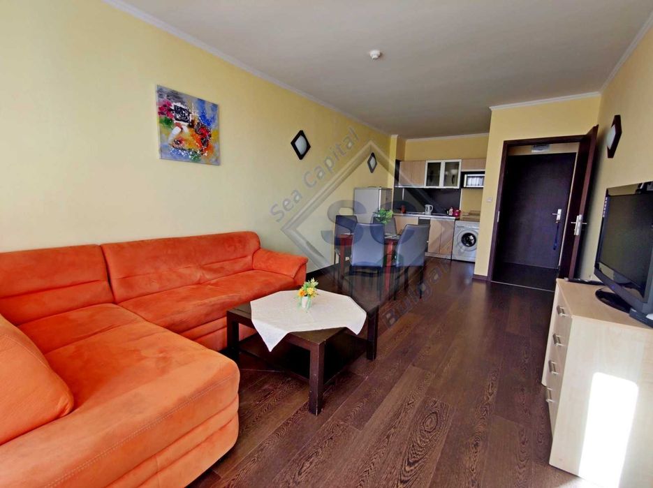 Продава се Двустаен апартамент в к.к. Златни пясъци - 68 кв.м за 1221 €/кв.м - Снимка #1