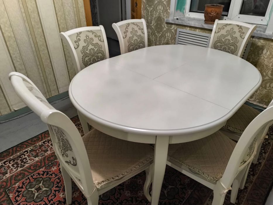 Продам стол со стульями