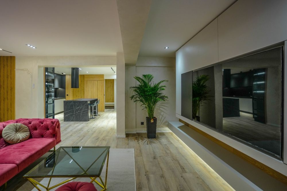 Penthouse de închiriat .