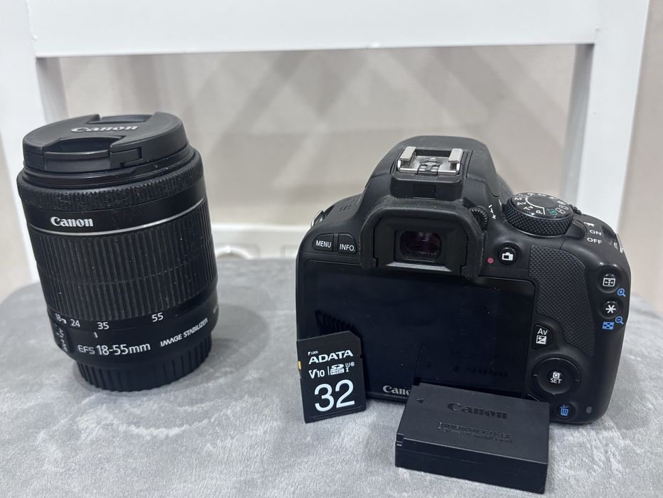 Canon 100D + портретник 1,4 USM