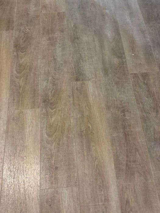 Продам ламинат бу