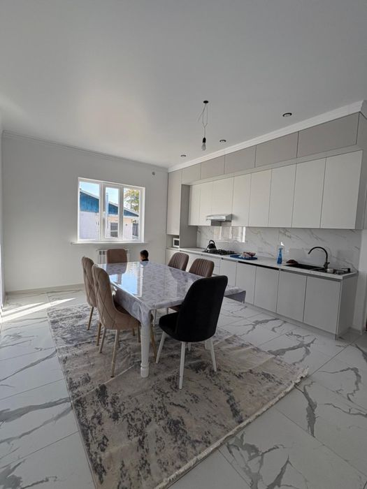 Продаётся два дома на одном участке