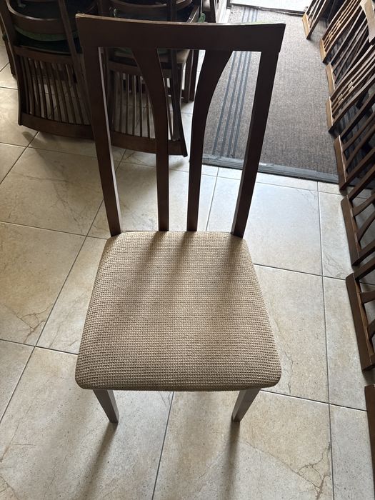 Стуля 1000 тенге