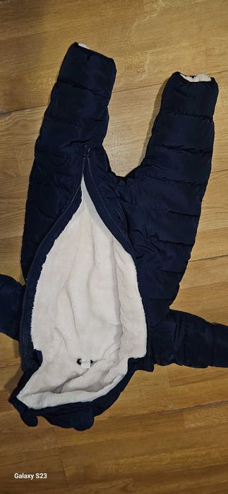 Combinizon h&m marimea 9.12 luni