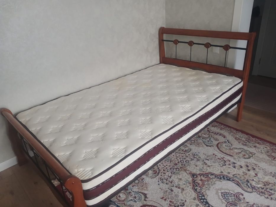 Кровать односпальная