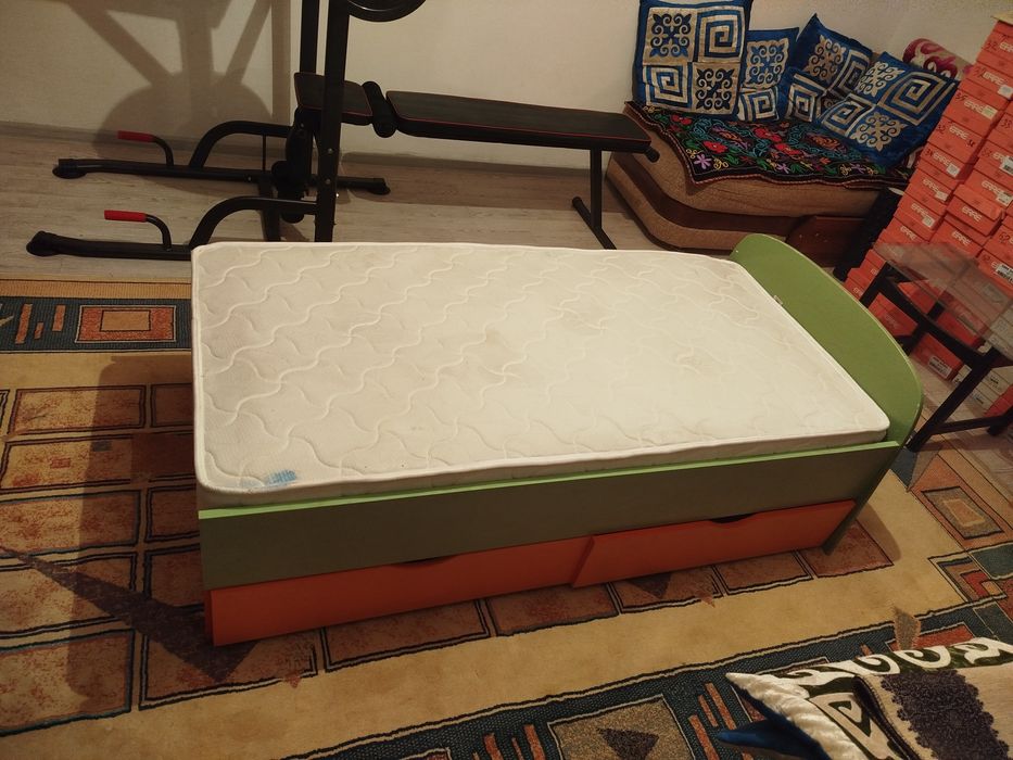 Детские кровать.