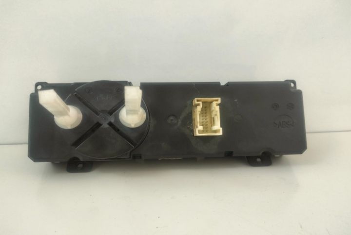 Panou comanda aer conditionat Mercedes Cod 2108300185 2108300185 Merc