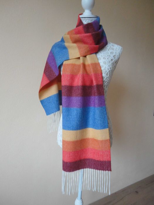 Нов немски шал/75% кашмир