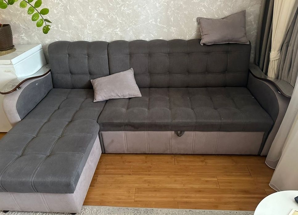 Продам Диван Угловой