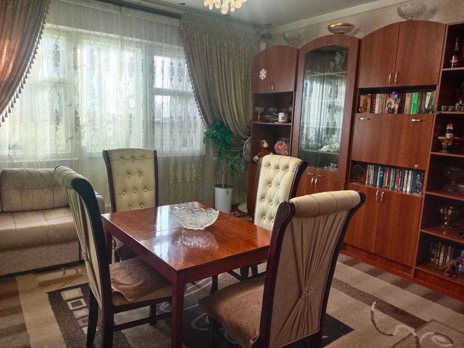 СРОЧНО!Продается Квартира 4-х комнатная Паркентский ,Паркентский Базар