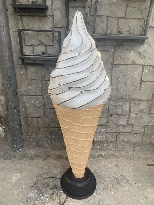 Muzqaymoq maketlari sotiladi yasab beriladi