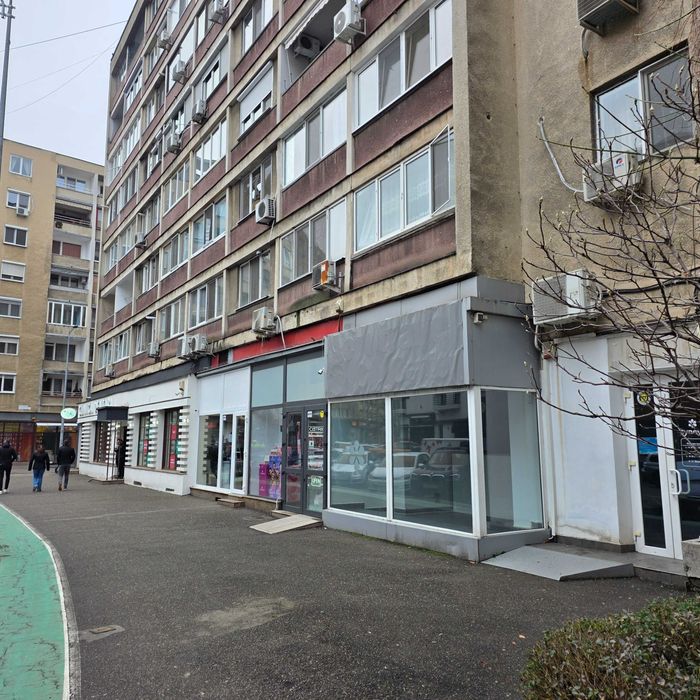 Propietar inchiriez spațiu comercial ultracentral,  70 mp