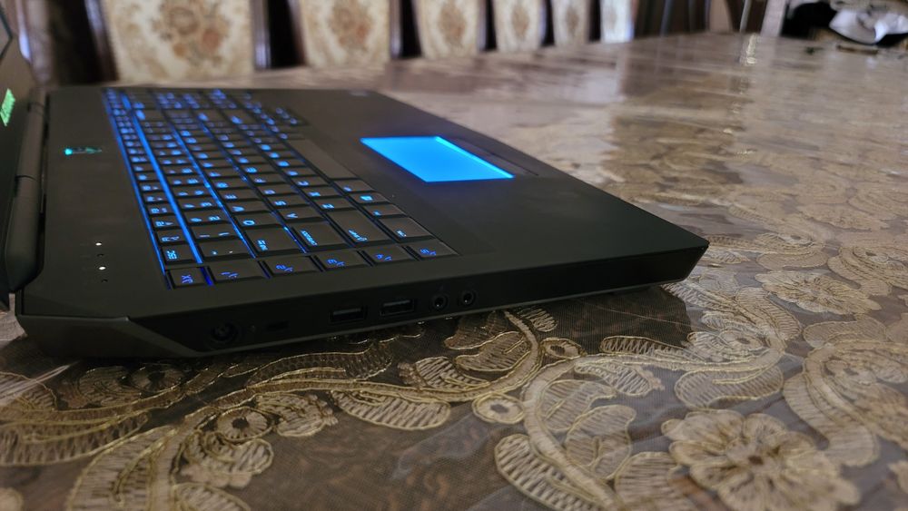 Dell alienware 17 R4