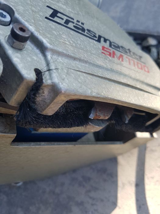 Masina frezat imbinari linoleum Frasmaster