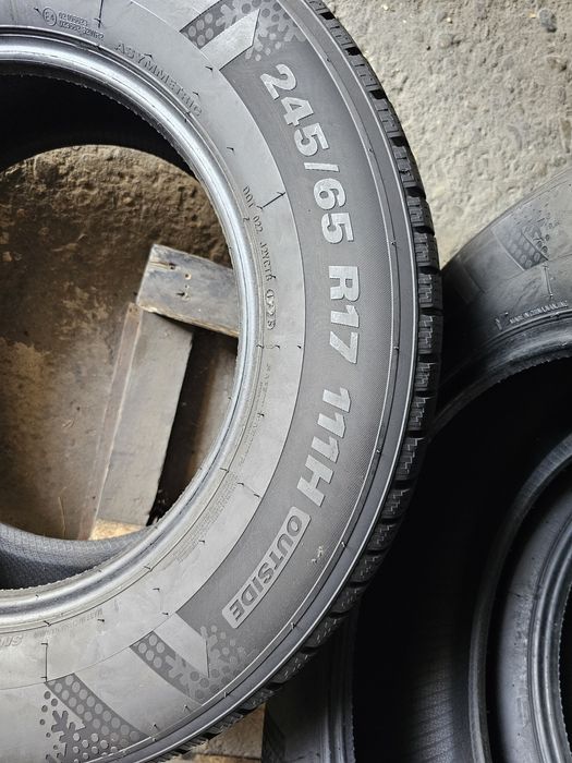 4 anvelope iarna 245 65 17 Kumho 2025