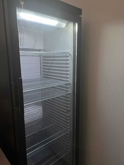 Хладилна витрина LIEBHERR