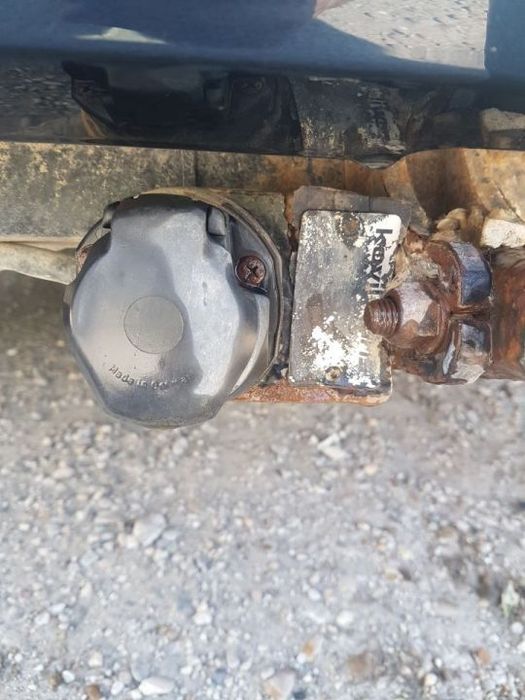 Carlig / Cui Remorcare / Tractare Complet Cu Instalatie Electrica Opel Vectra B Break / Combi 1995 - 2002