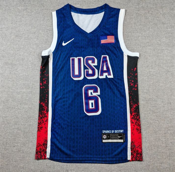 Maieuri de baschet cu LeBron James