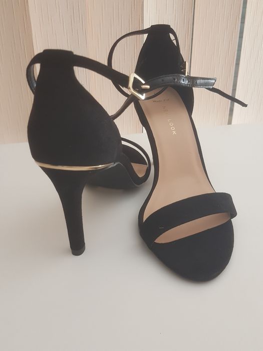 Дамски сандали на ток h&m